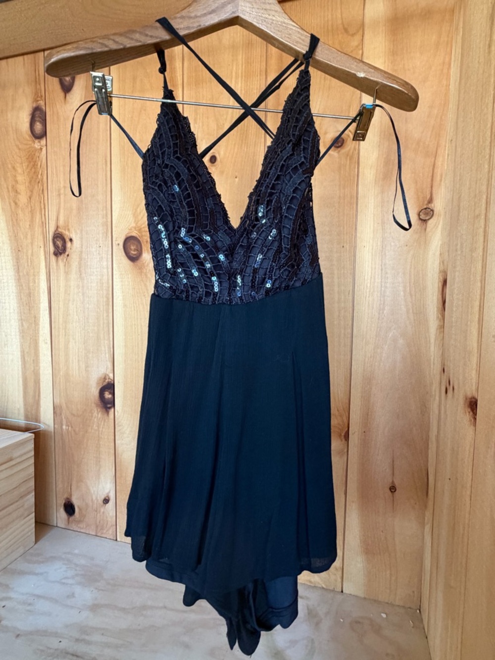 WINDSOR  Sequin Bodice Romper Black Spaghetti Strap Dressy Women’s Small